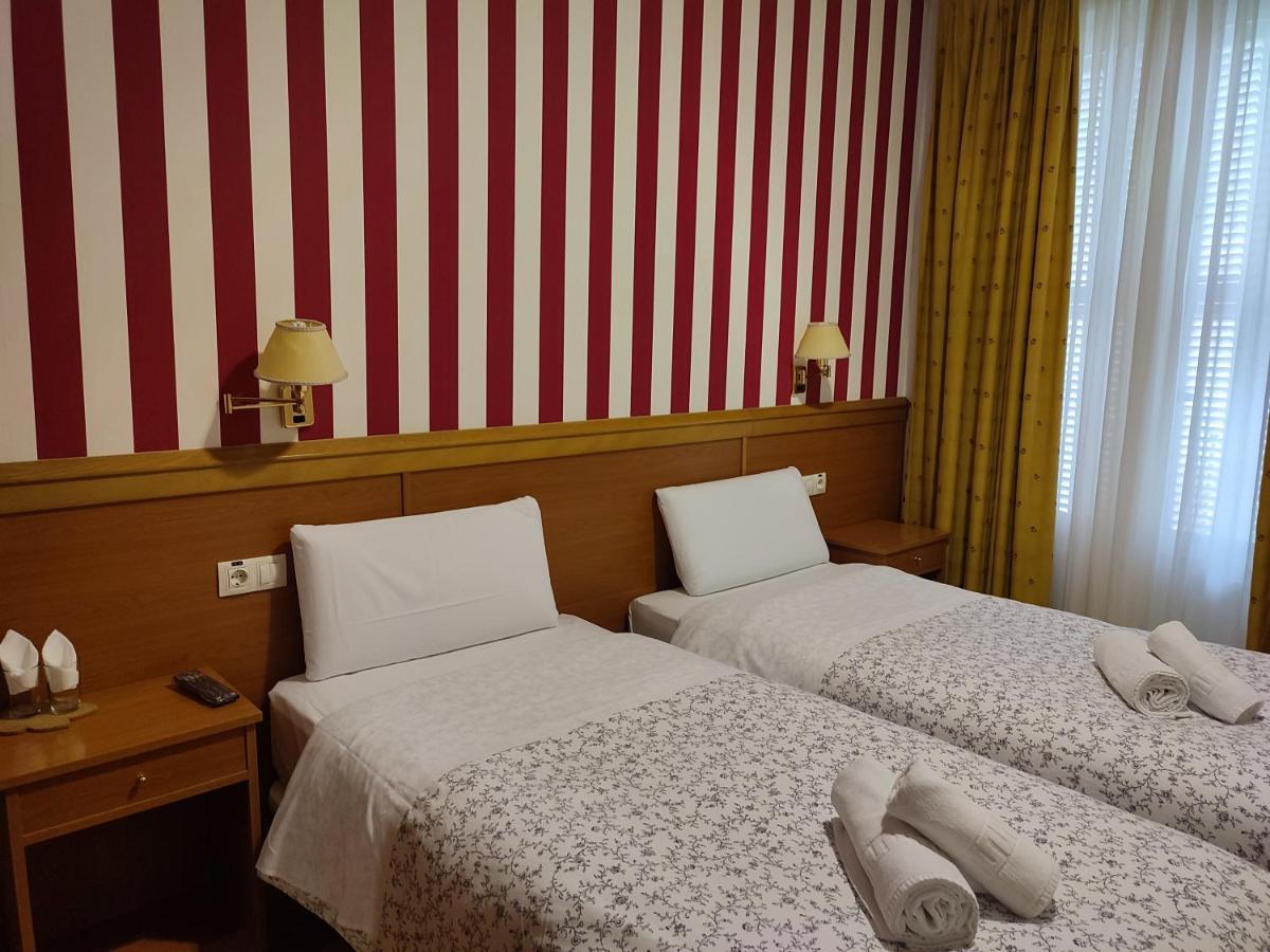 Hostal Salome Madrid Exterior foto
