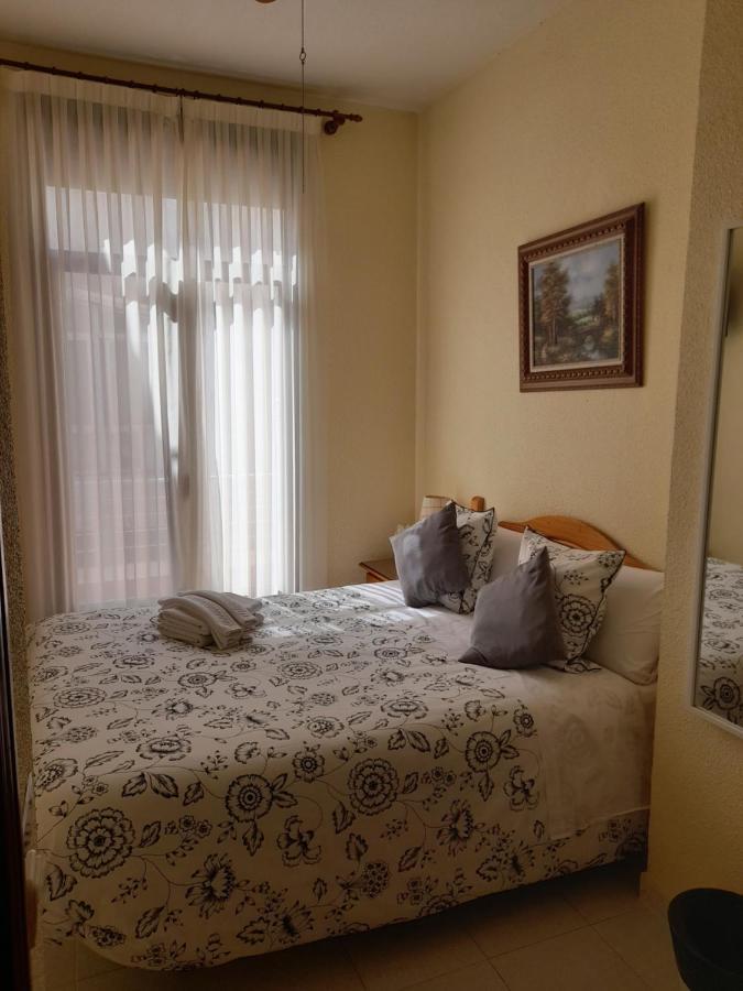 Hostal Salome Madrid Exterior foto
