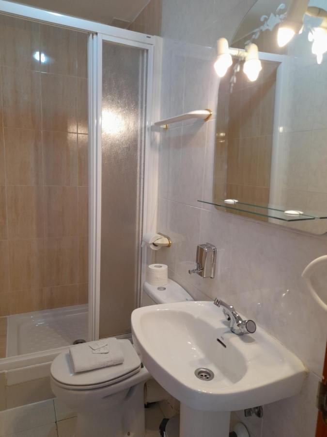 Hostal Salome Madrid Exterior foto