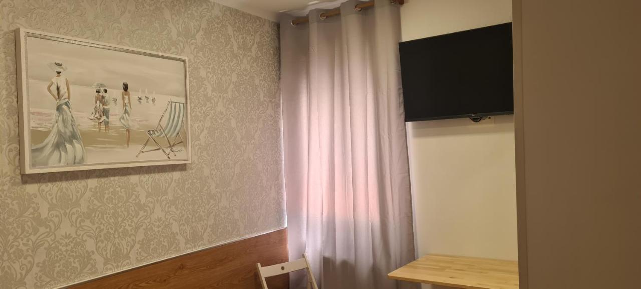 Hostal Salome Madrid Exterior foto