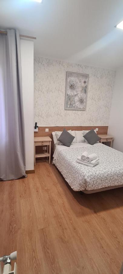 Hostal Salome Madrid Exterior foto