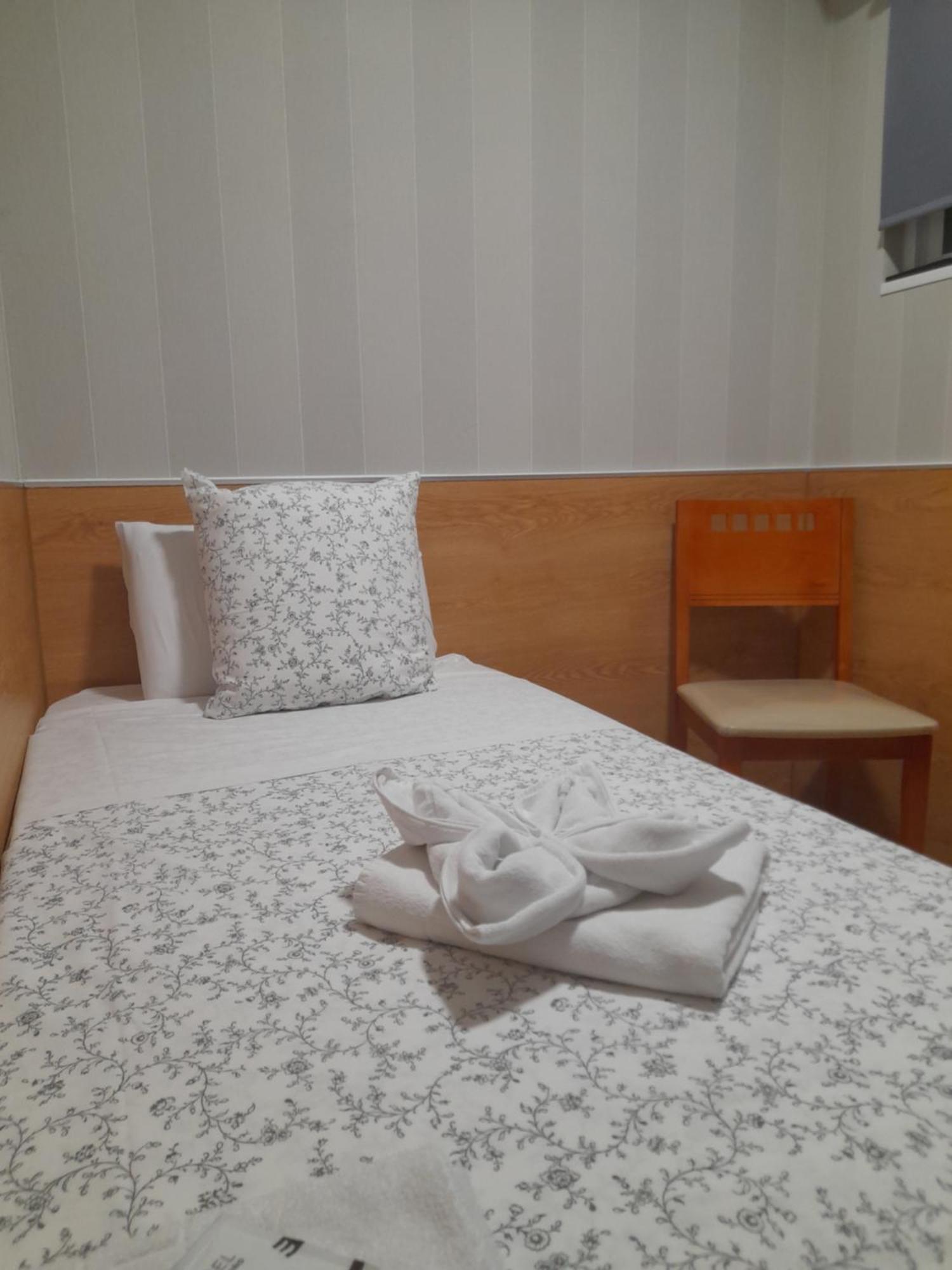 Hostal Salome Madrid Exterior foto